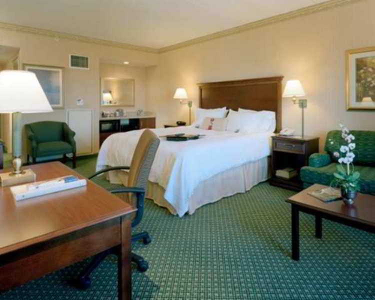 Hampton Inn Boston-נורווד חדר תמונה